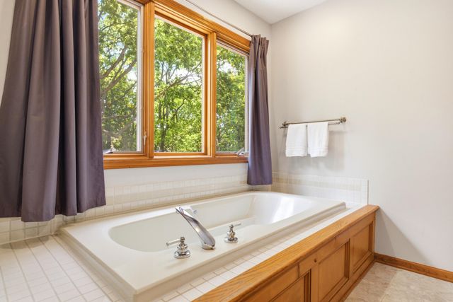 4231 Hertford Lane, Dublin, OH 43017