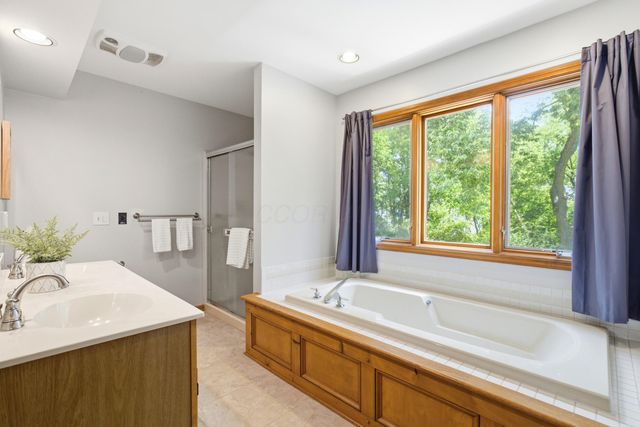 4231 Hertford Lane, Dublin, OH 43017