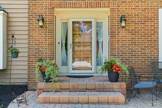4231 Hertford Lane, Dublin, OH 43017