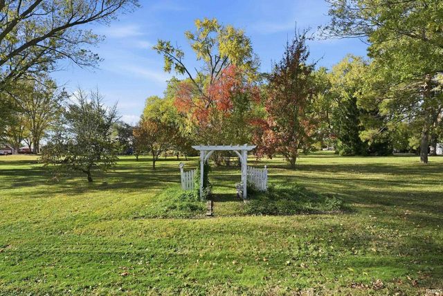 1455 Lane 280 Hamilton Lake, Hamilton, IN 46742