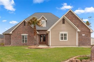 2402 Fox Hollow Drive, Lake Charles, LA 70605