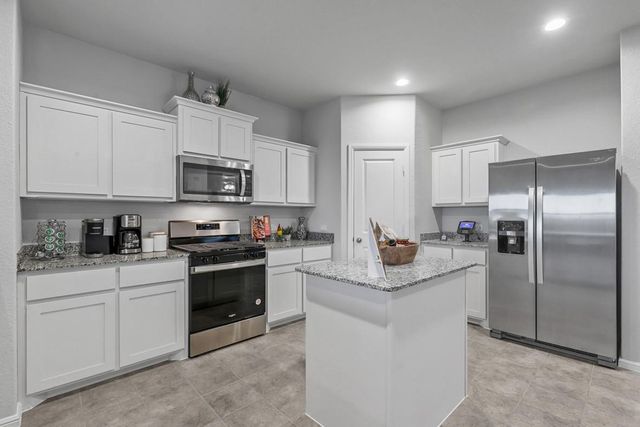 401 Bent Oak Drive, Fort Worth, TX 76131