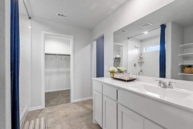 401 Bent Oak Drive, Fort Worth, TX 76131