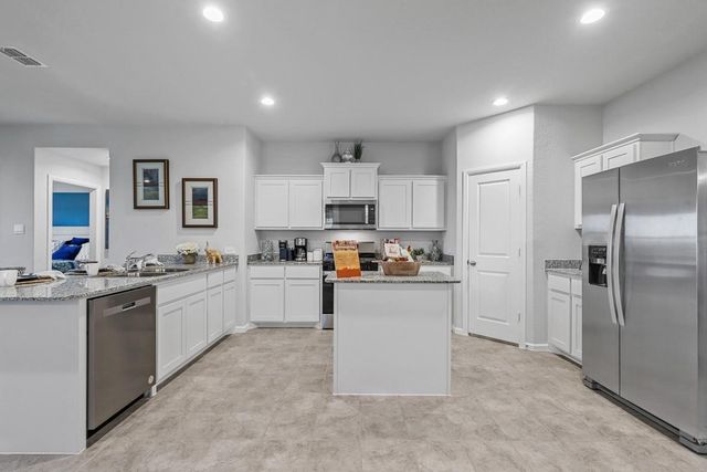 401 Bent Oak Drive, Fort Worth, TX 76131