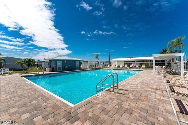 3584 Celestial WAY, North Fort Myers, FL 33903