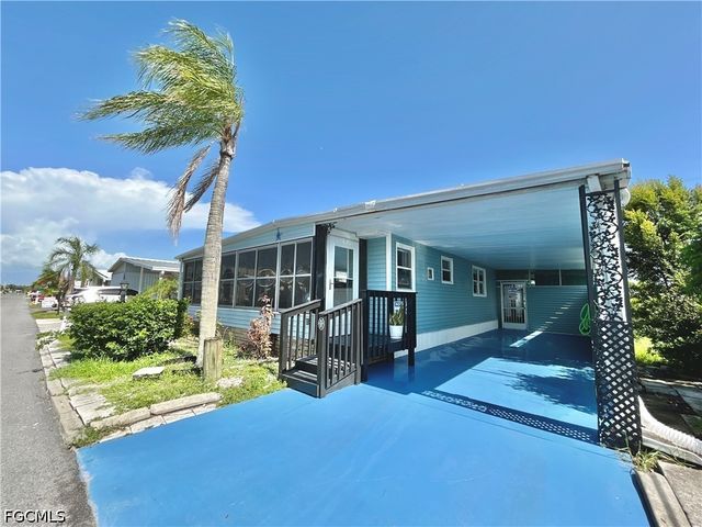 3584 Celestial WAY, North Fort Myers, FL 33903