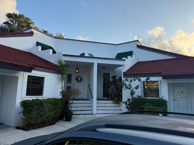 539 NW 36th Avenue 539, Deerfield Beach, FL 33442