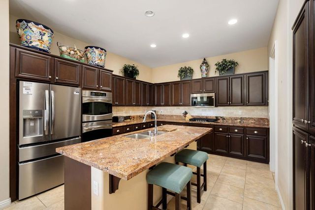 61564 Tulare Lane, La Quinta, CA 92253