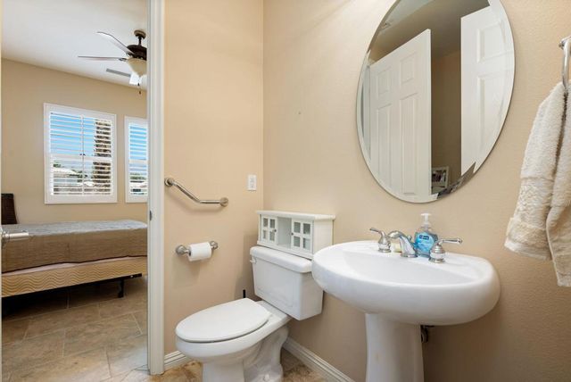 61564 Tulare Lane, La Quinta, CA 92253