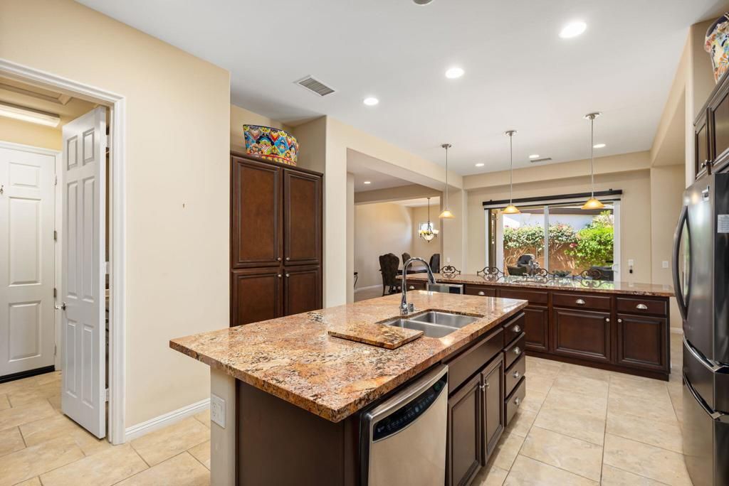 Image 18 of property listing at 61564 Tulare Lane, La Quinta, CA 92253