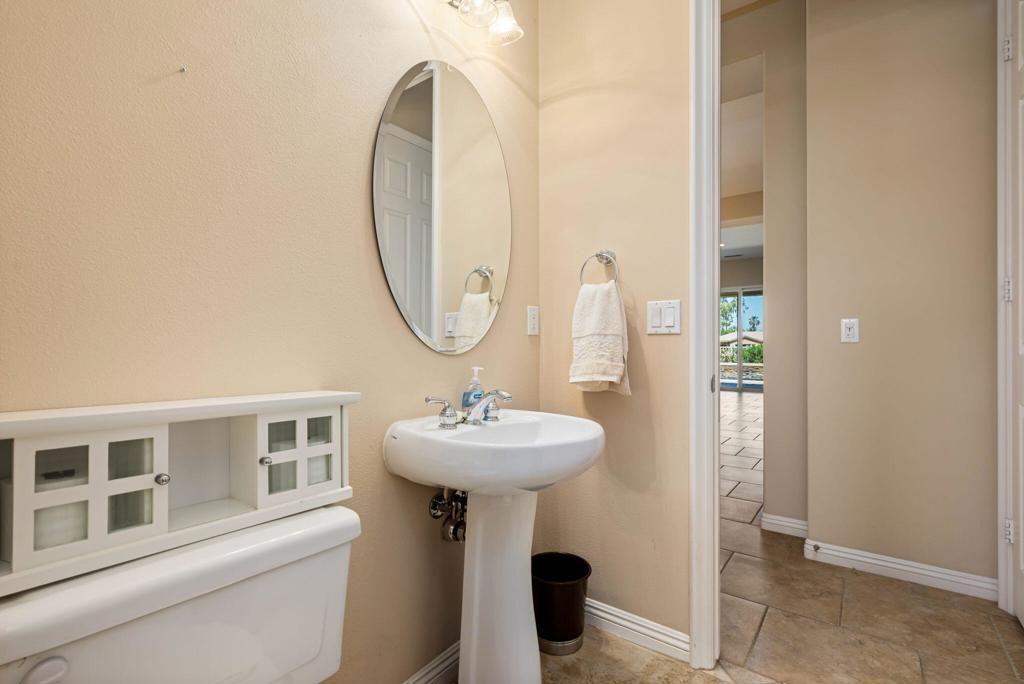 Image 32 of property listing at 61564 Tulare Lane, La Quinta, CA 92253