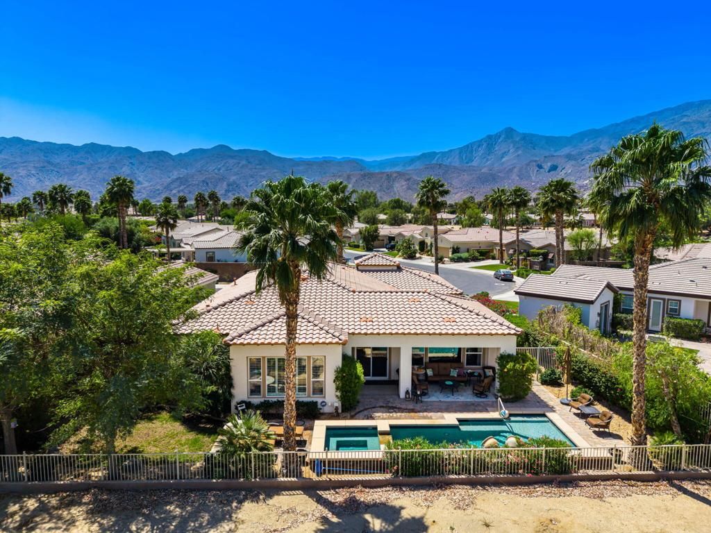 Image 44 of property listing at 61564 Tulare Lane, La Quinta, CA 92253