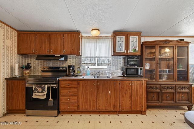 3683 W ROLLS Road, Queen Creek, AZ 85142