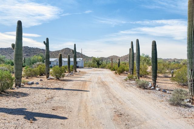 3683 W ROLLS Road, Queen Creek, AZ 85142