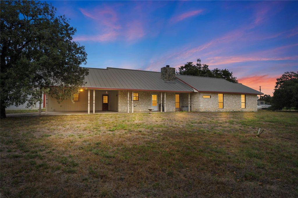 530 County Road 123A, Marble Falls, TX 78654