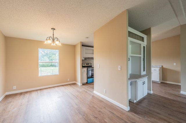 153 Clay Court, Springtown, TX 76082