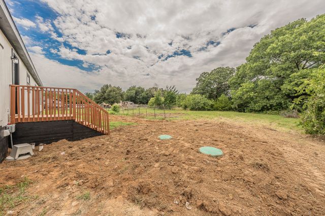 153 Clay Court, Springtown, TX 76082