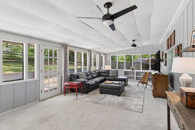 1811 Old Lost Mountain Road, Powder Springs, GA 30127