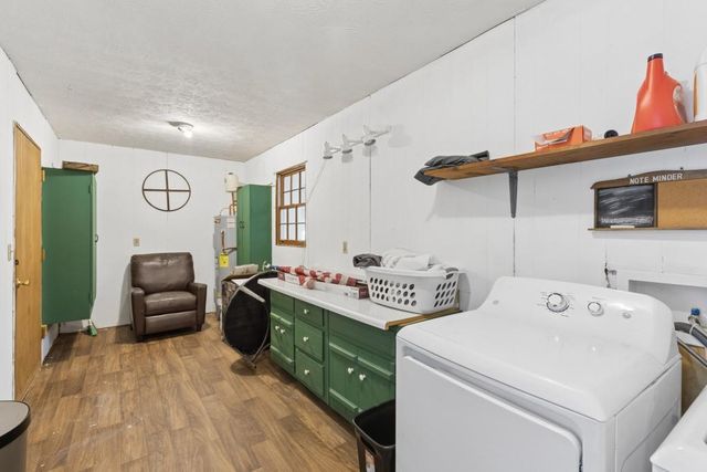 1811 Old Lost Mountain Road, Powder Springs, GA 30127