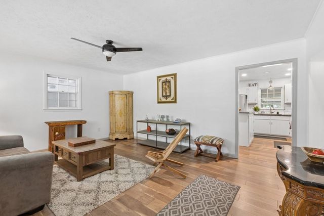 1811 Old Lost Mountain Road, Powder Springs, GA 30127