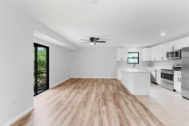 18323 CORTLAND AVENUE, Port Charlotte, FL 33948