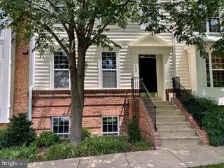 1510 NORTHERN NECK DR #201, Vienna, VA 22182