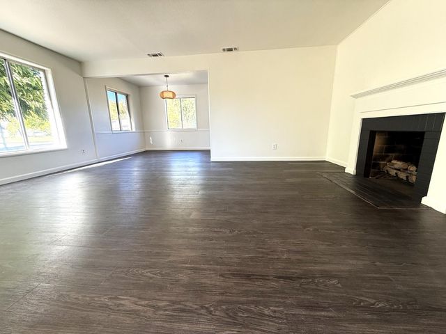 3420 Hunnicutt Ln, Sacramento, CA 95821