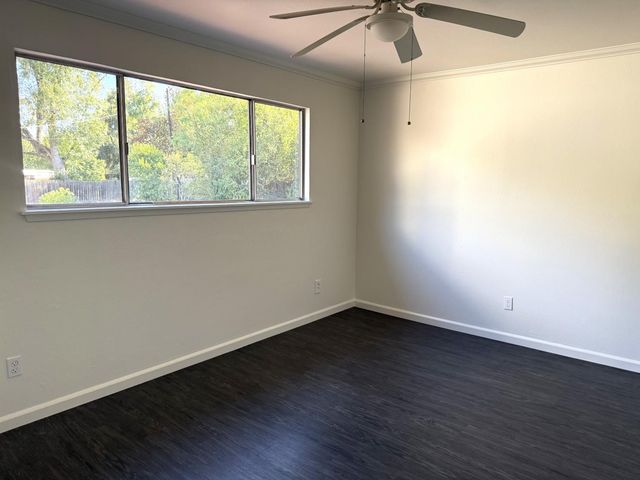 3420 Hunnicutt Ln, Sacramento, CA 95821