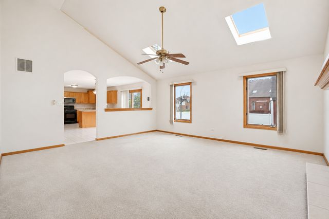 18110 S Sligo Way, Country Club Hills, IL 60478