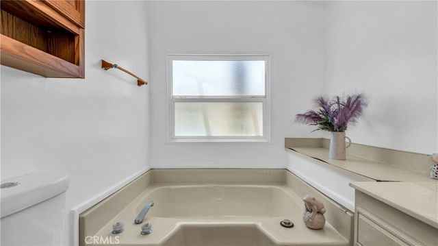 783 Molokai, Thermal, CA 92274
