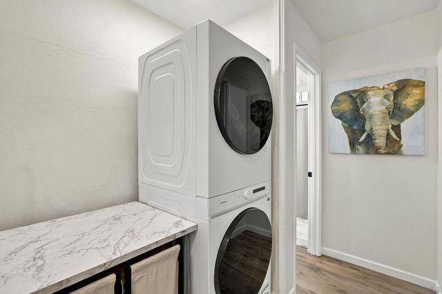 6385 Caminito Salado, San Diego, CA 92111