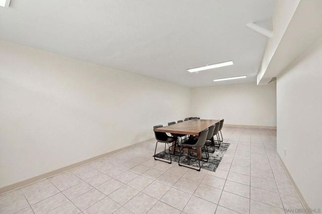 6385 Caminito Salado, San Diego, CA 92111