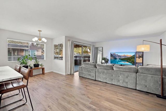 6385 Caminito Salado, San Diego, CA 92111