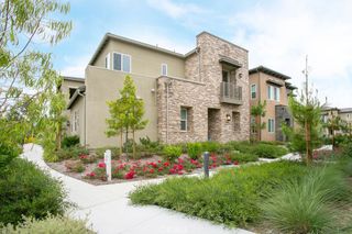 233 Follyhatch, Irvine, CA 92618