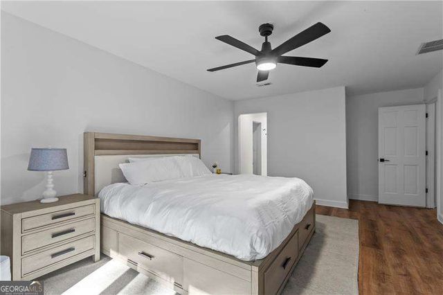 245 E Creek Circle, Roswell, GA 30076