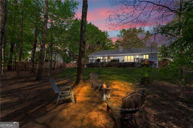 245 E Creek Circle, Roswell, GA 30076