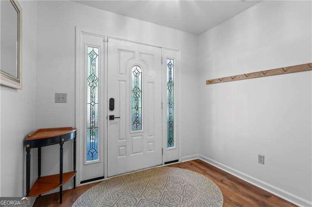 245 E Creek Circle, Roswell, GA 30076