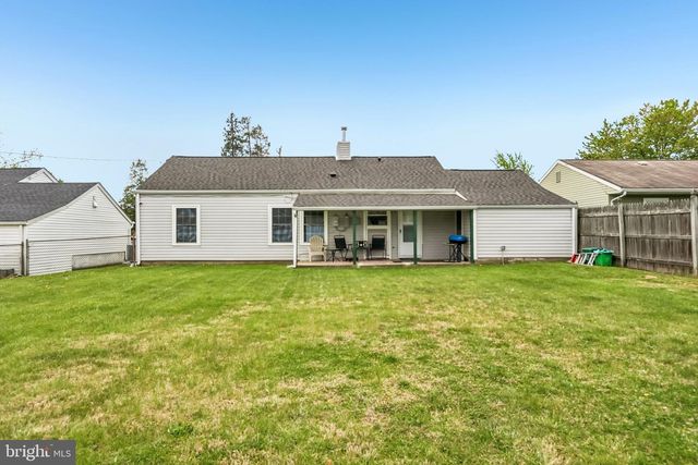 248 N OXFORD VALLEY RD, Fairless Hills, PA 19030