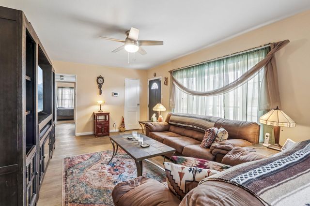 248 N OXFORD VALLEY RD, Fairless Hills, PA 19030