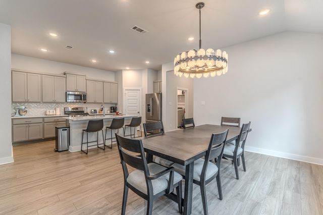 933 Cortez Creek Drive, Conroe, TX 77304