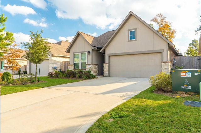 933 Cortez Creek Drive, Conroe, TX 77304