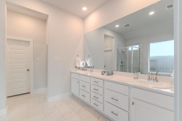 933 Cortez Creek Drive, Conroe, TX 77304