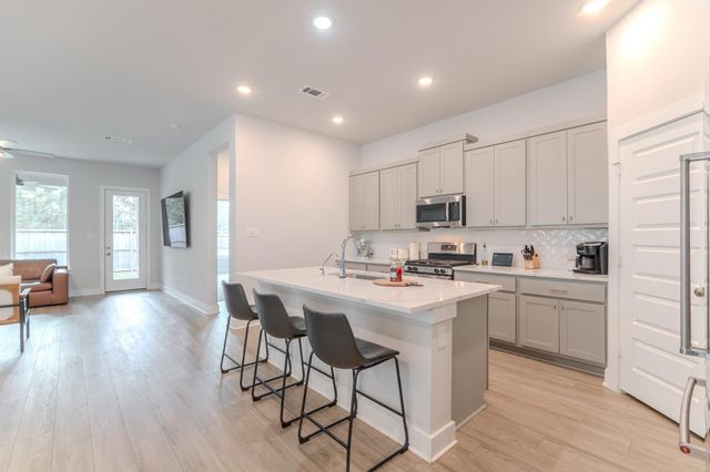 933 Cortez Creek Drive, Conroe, TX 77304