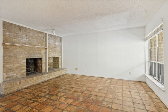 5924 Birchbrook Drive 203, Dallas, TX 75206