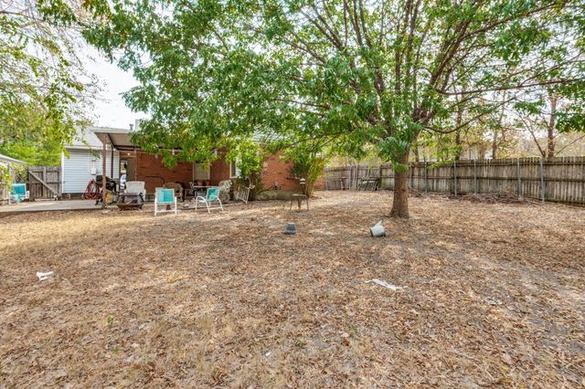 3143 Willow Park Street, Richland Hills, TX 76118