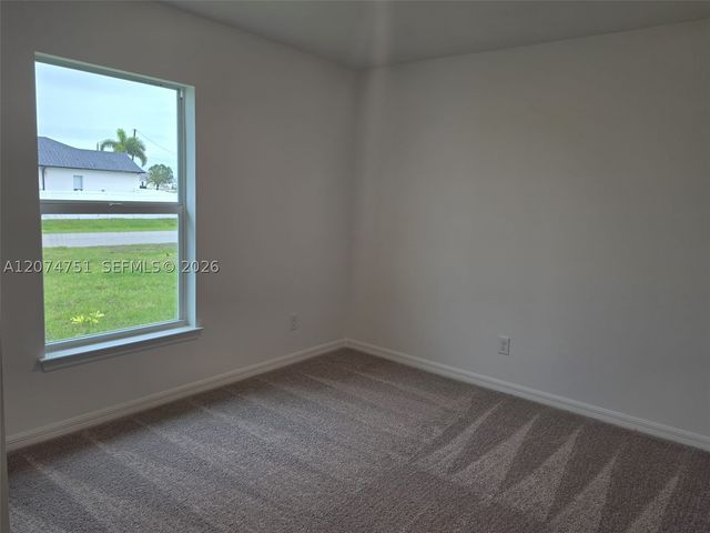 1407 NW 17th Pl, Cape Coral, FL 33993