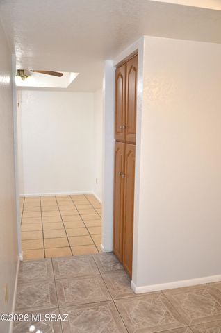7601 E Rio Verde Drive, Tucson, AZ 85715