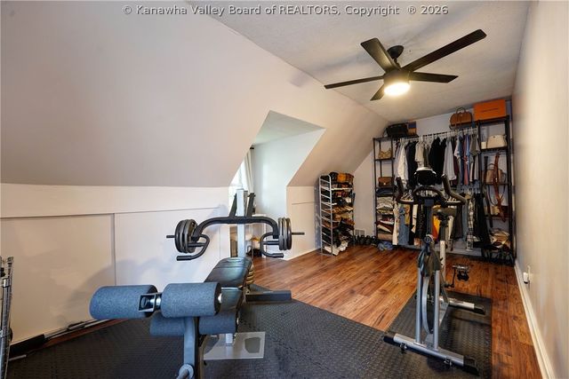 3808 Washington Avenue Se, Charleston, WV 25304