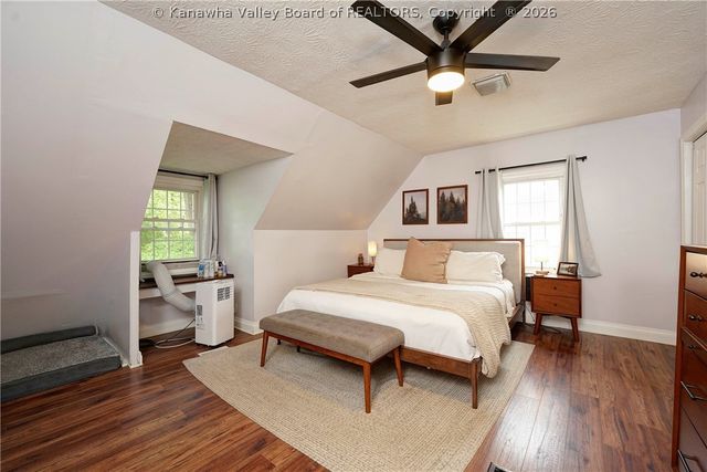3808 Washington Avenue Se, Charleston, WV 25304