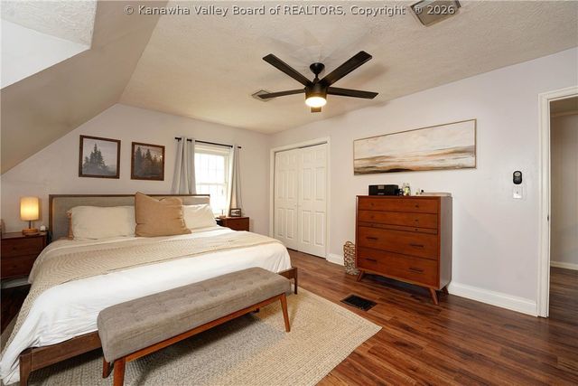 3808 Washington Avenue Se, Charleston, WV 25304